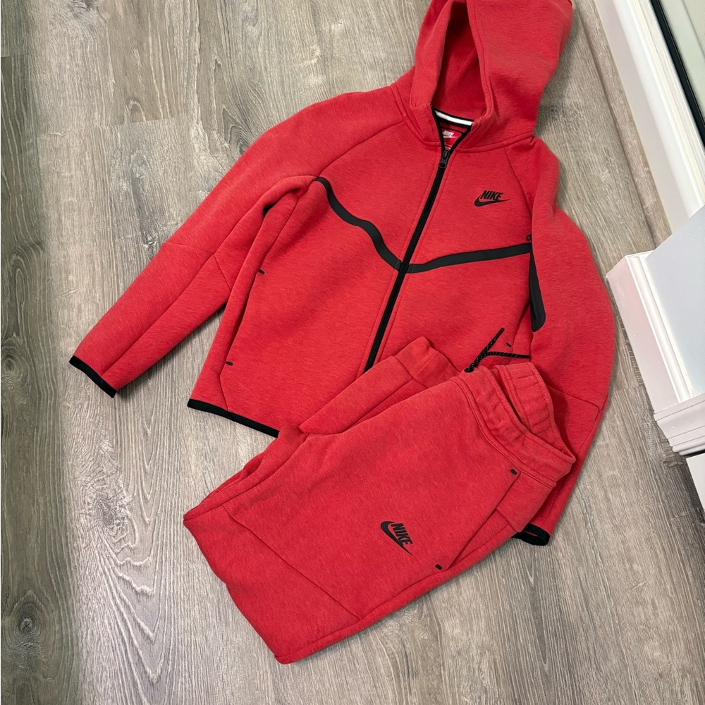 Nike Tech Red and Black Tracksuit youth large